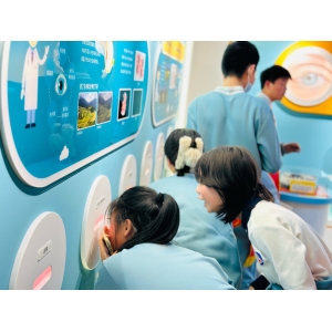 专业眼部保健长期服务-青少年近视防控 “